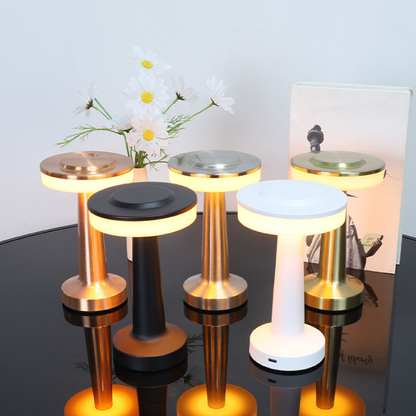 Svart LED-bordslampa med metallfinish – Modern belysning för vardagsrum och kontor, Varmt ljus | Veska
