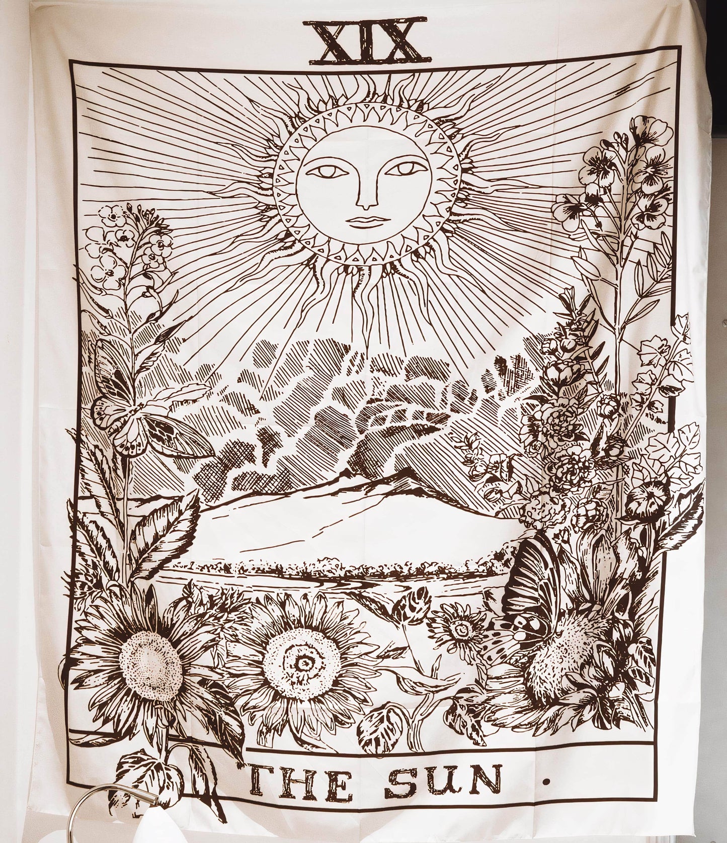 The Sun Tarot Card Tapestry | Veska