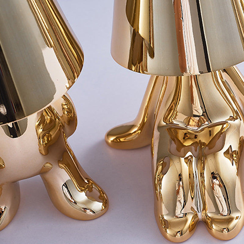 Thinker Liten Guld Man Bordslampa | Veska