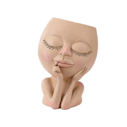 Thoughtful Lady Planter | Veska NC20
