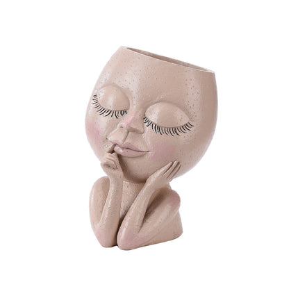 Thoughtful Lady Planter | Veska NW15