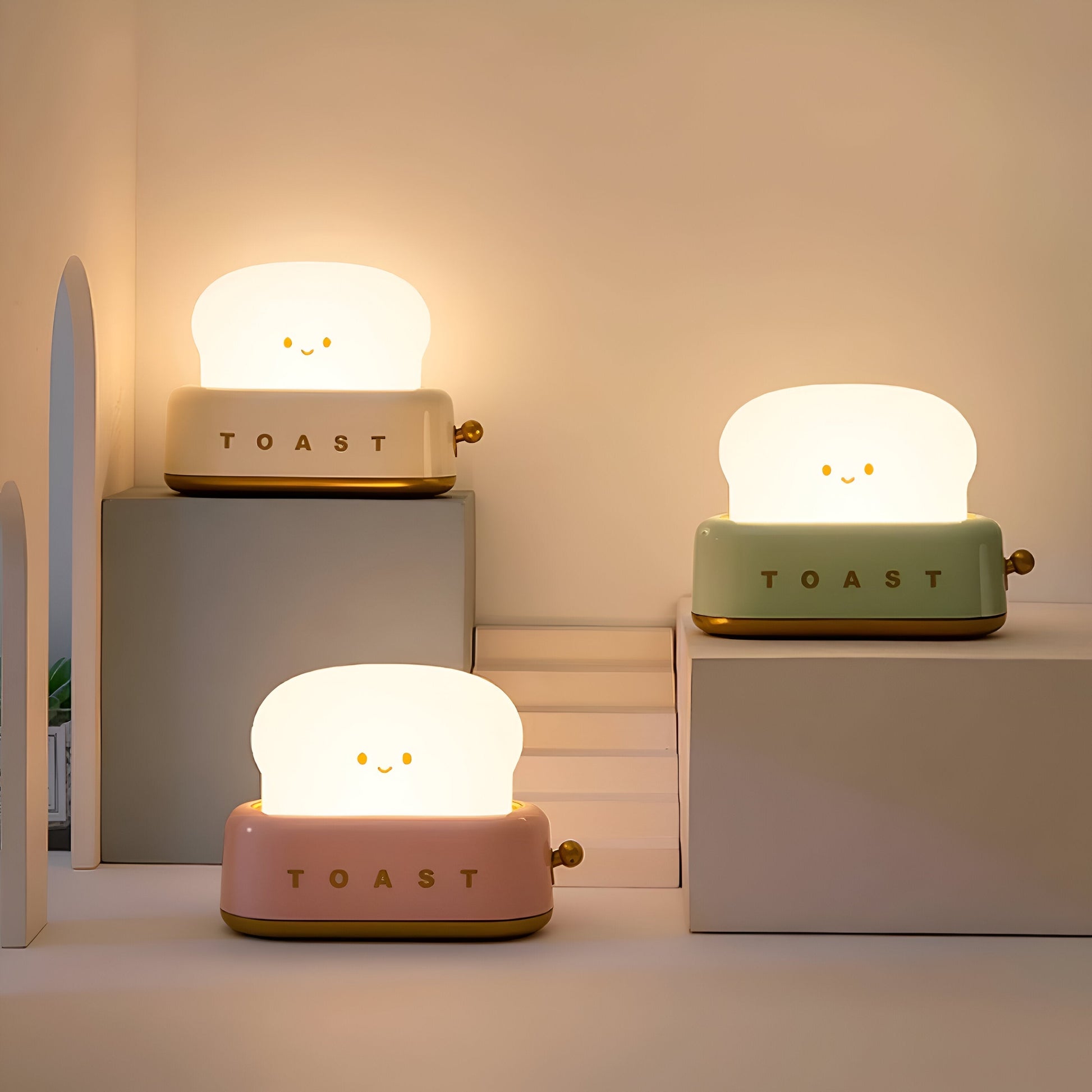 TinyToast Bordslampa – Portabel Brödrost-formad Nattlampa med Dimbar LED & USB-port | Veska