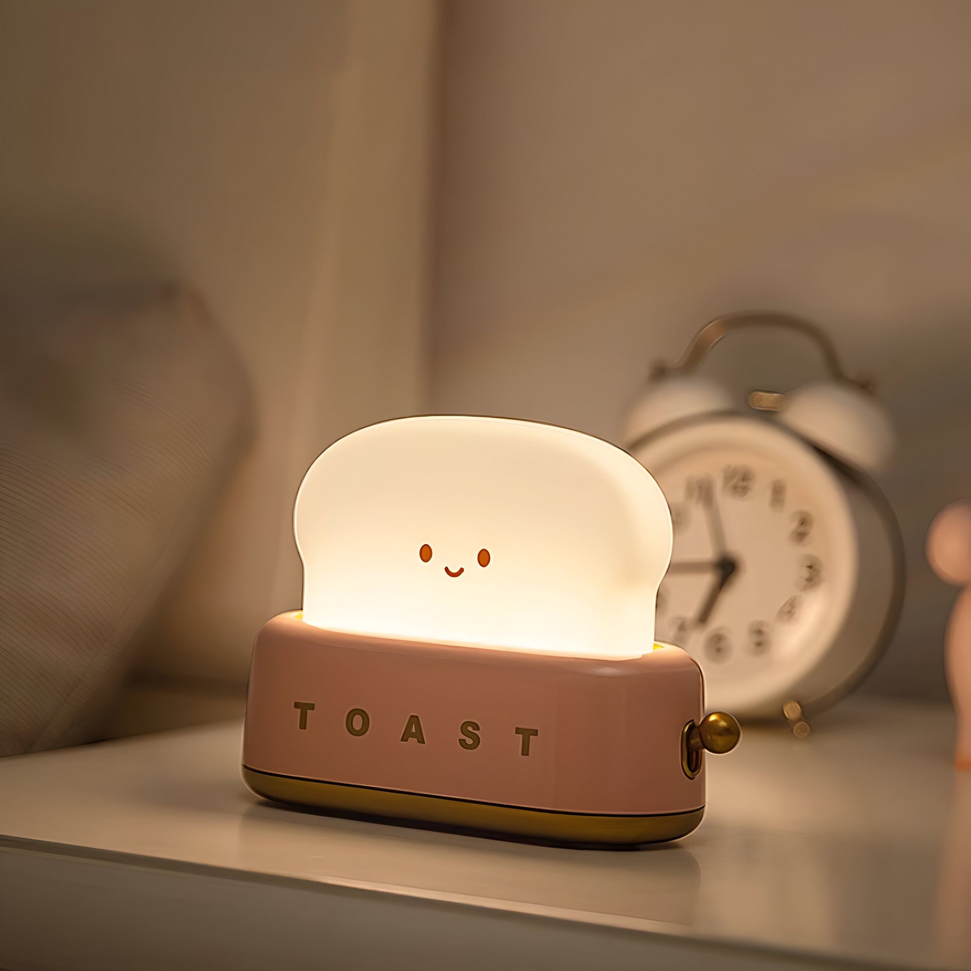TinyToast Bordslampa – Portabel Brödrost-formad Nattlampa med Dimbar LED & USB-port | Veska