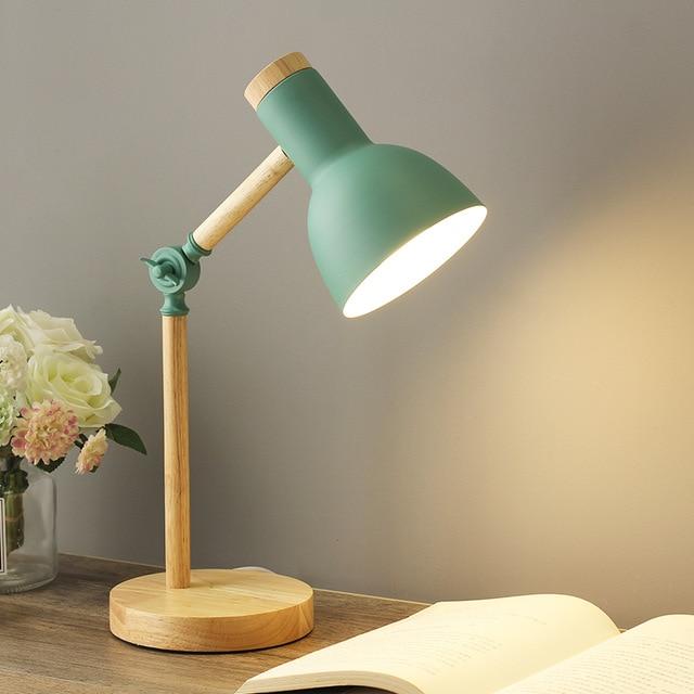 Trä Skandinavisk Bordslampa - LumiNord | Veska Grön