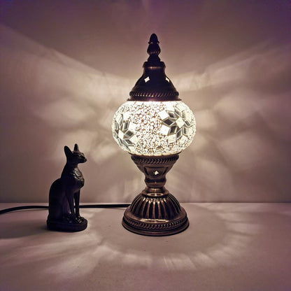 Traditionell Tiffany Oval Glass Iron 1-Ljus Bordslampa för Vardagsrummet | Veska B