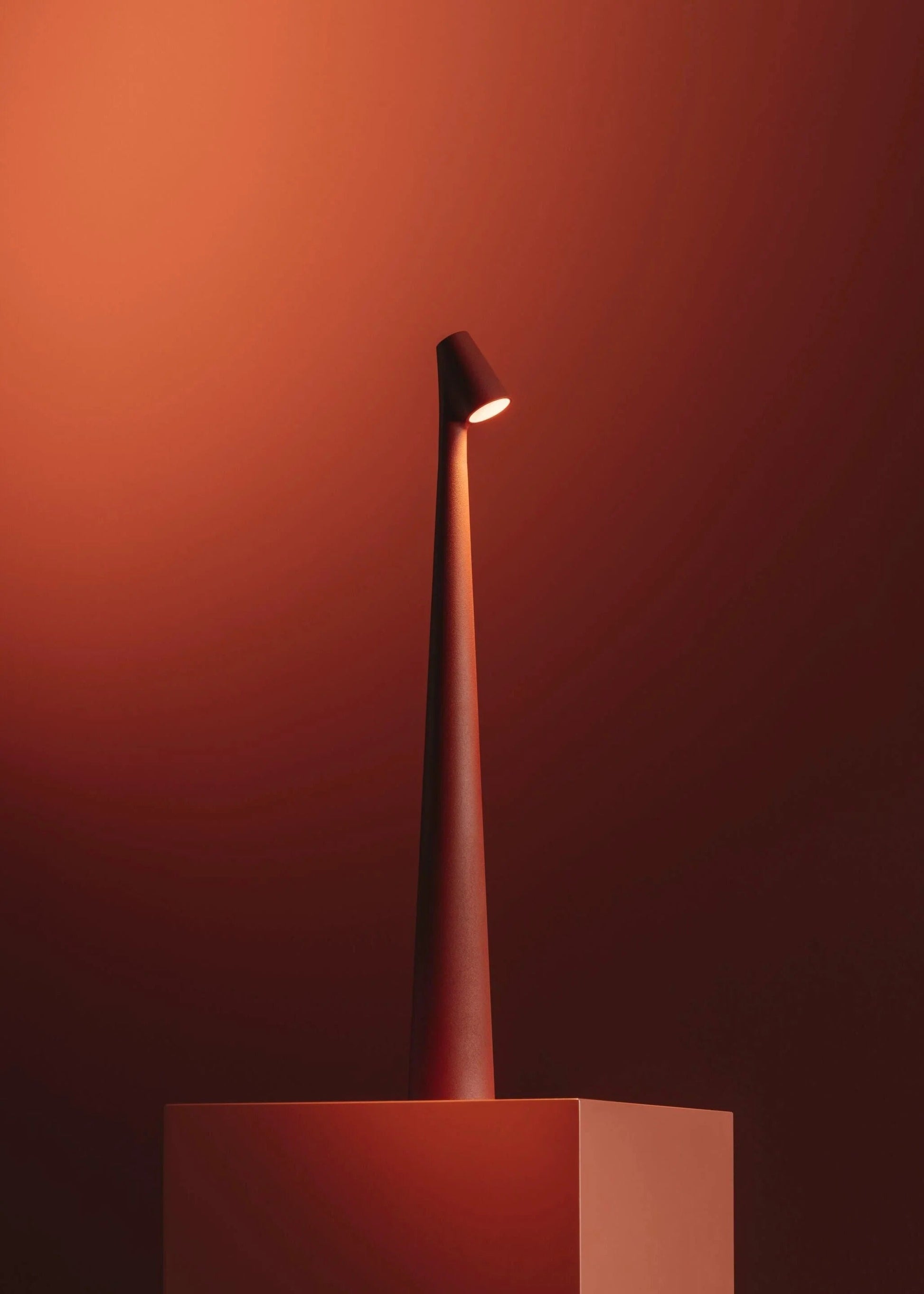 Trådlampa LED med dimmer – Modern nordisk stil design | Veska Röd