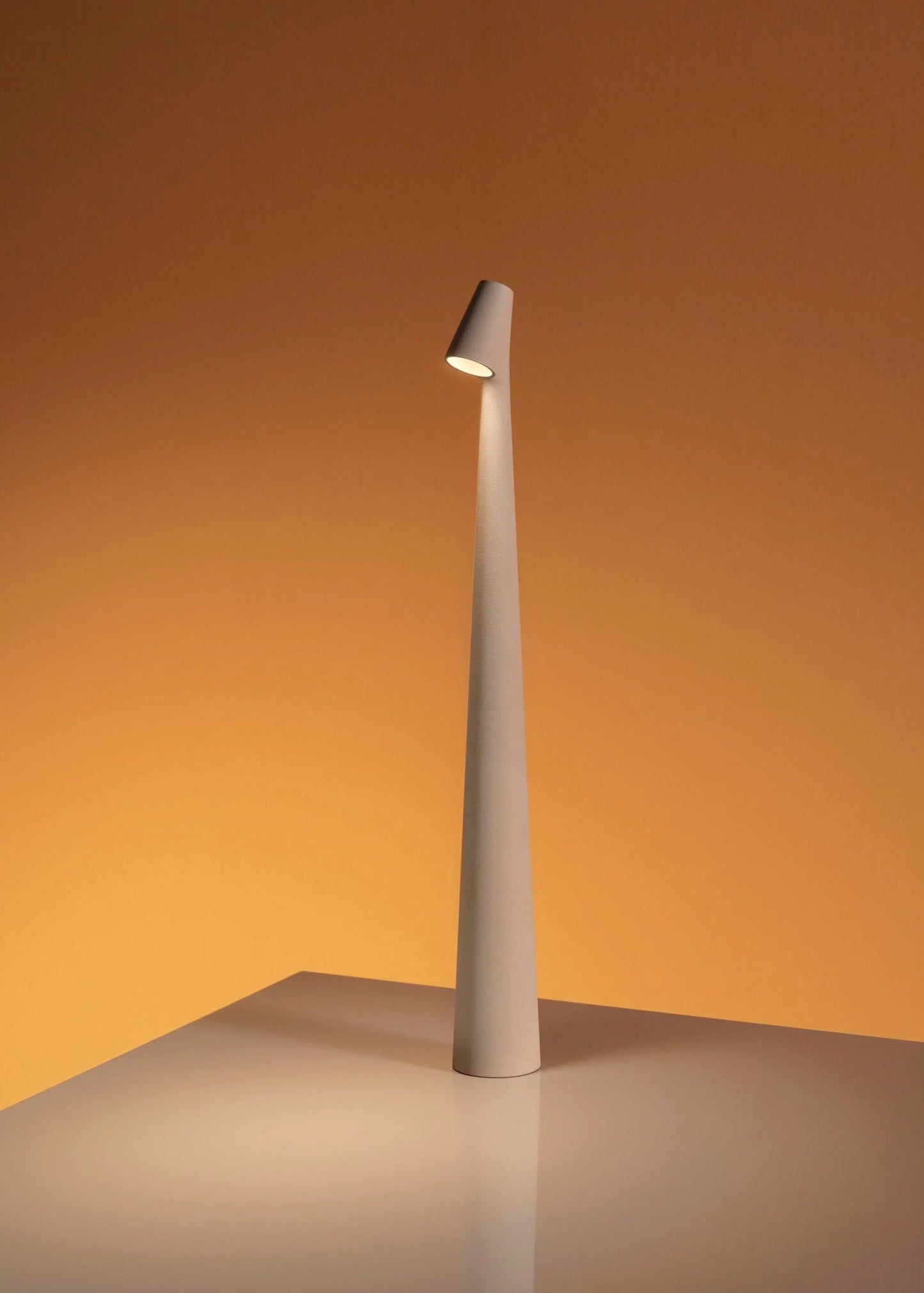 Trådlampa LED med dimmer – Modern nordisk stil design | Veska Vit