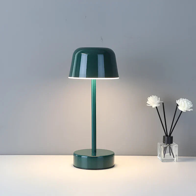 Trådlös LED Bordslampa i Retrodesign | Veska Grön