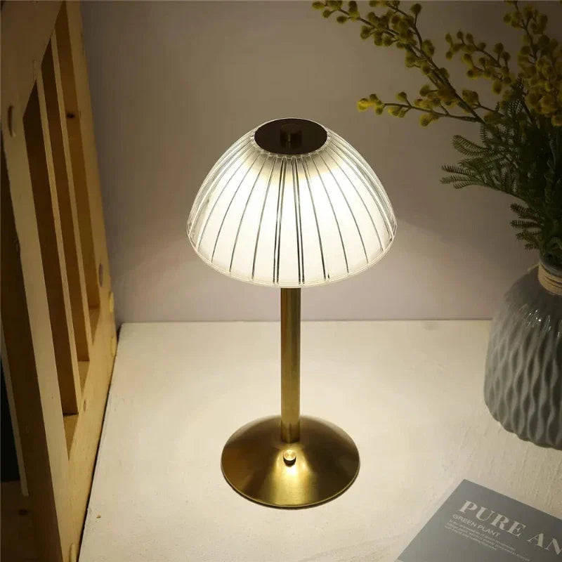Trådlös LED-bordslampa med tre färglägen och dimmerfunktion | Veska
