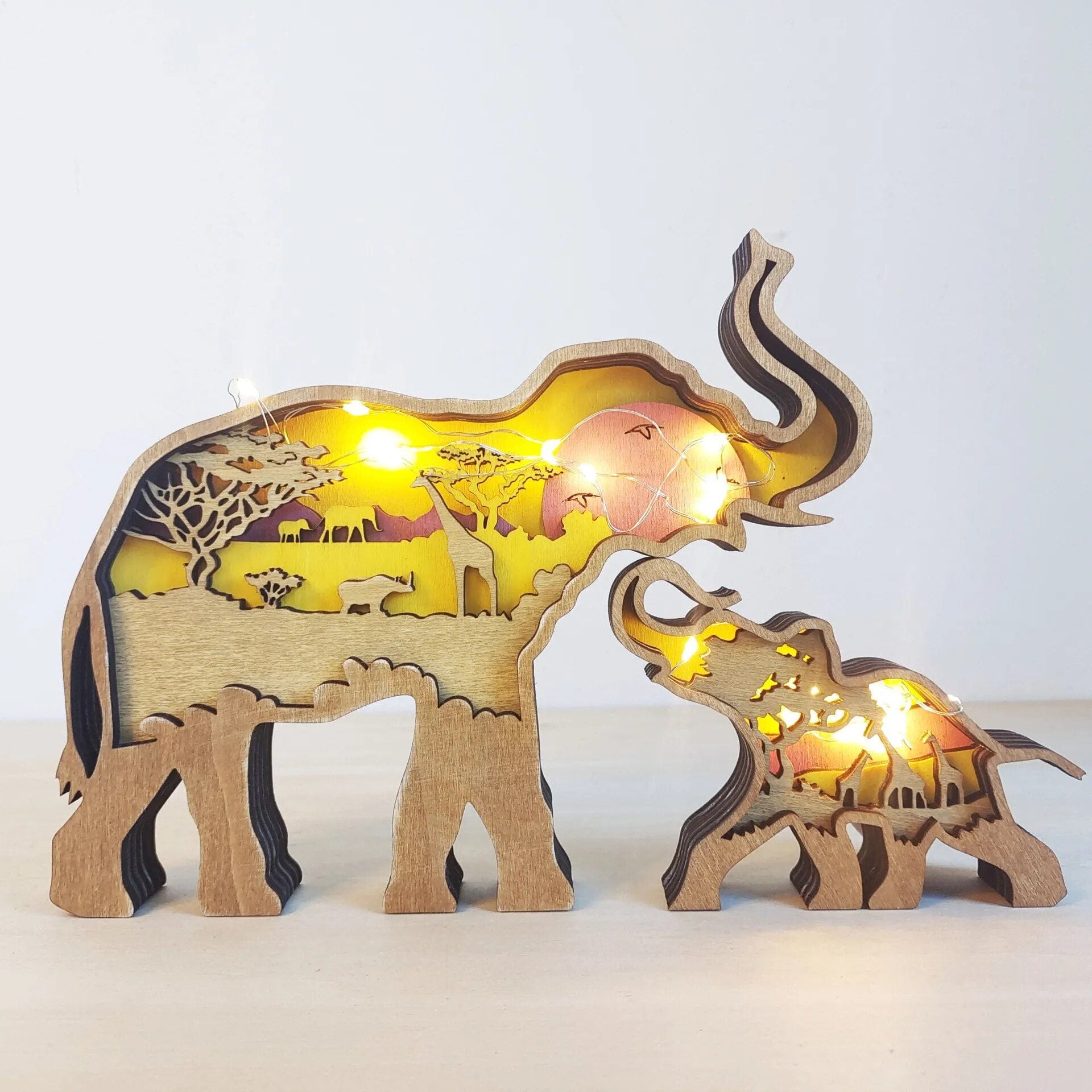 Träelefantfigur med LED-lampor | Veska Med ljus