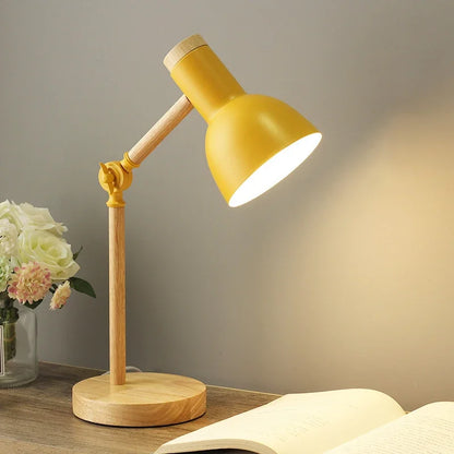 Träjusterbar Bordslampa | Nordisk Belysning | Veska Gul