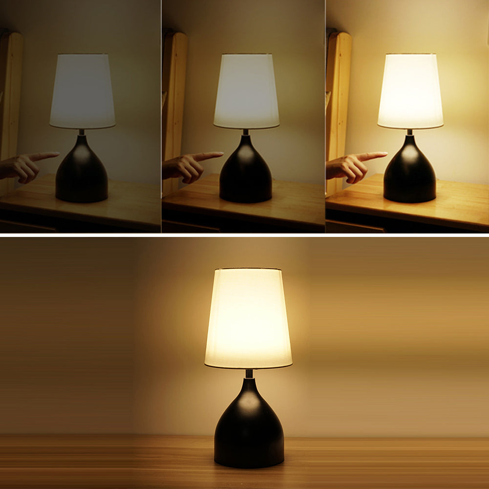 TrendyGlow – Modern LED Bordslampa för Sovrumsstämning | Veska