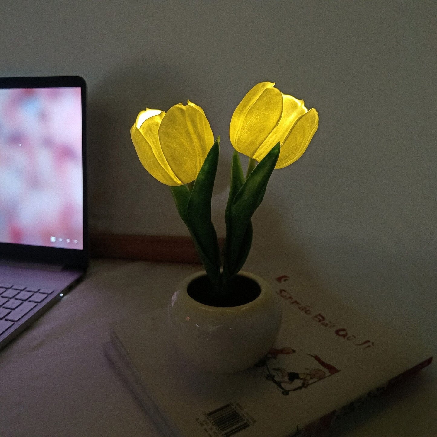 Tulip LED Nattljus | Veska