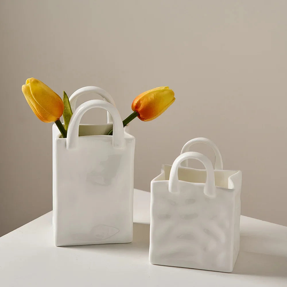 Unique Handle Vase - Modern och Stilig | Veska
