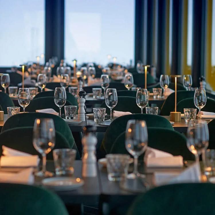 Uppladdningsbar LED-bordslampa med touch-dimmning | Veska