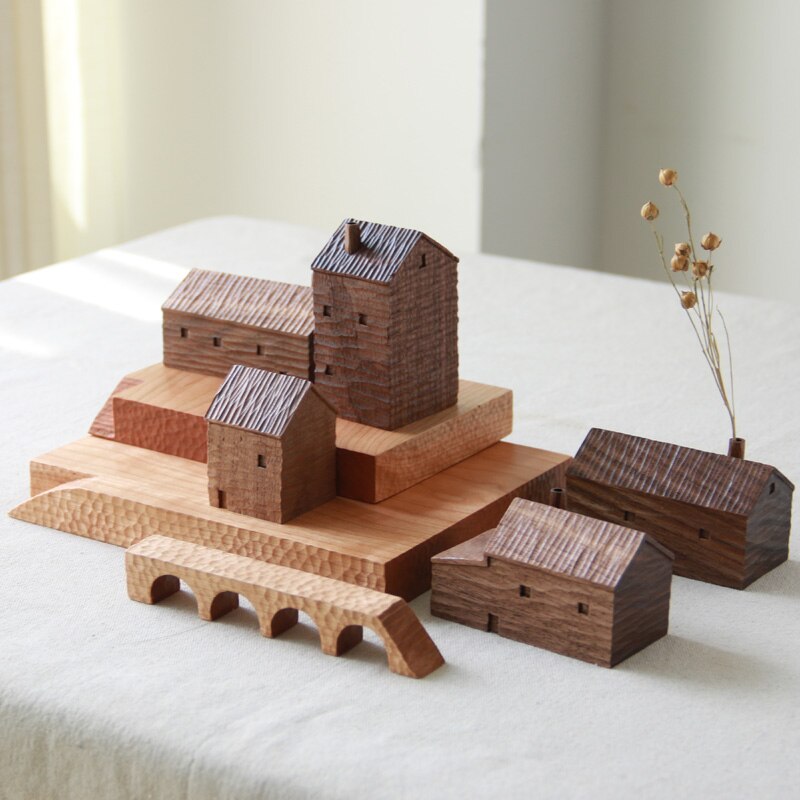 Valnöt Miniatyr Trähus Dekor | Veska
