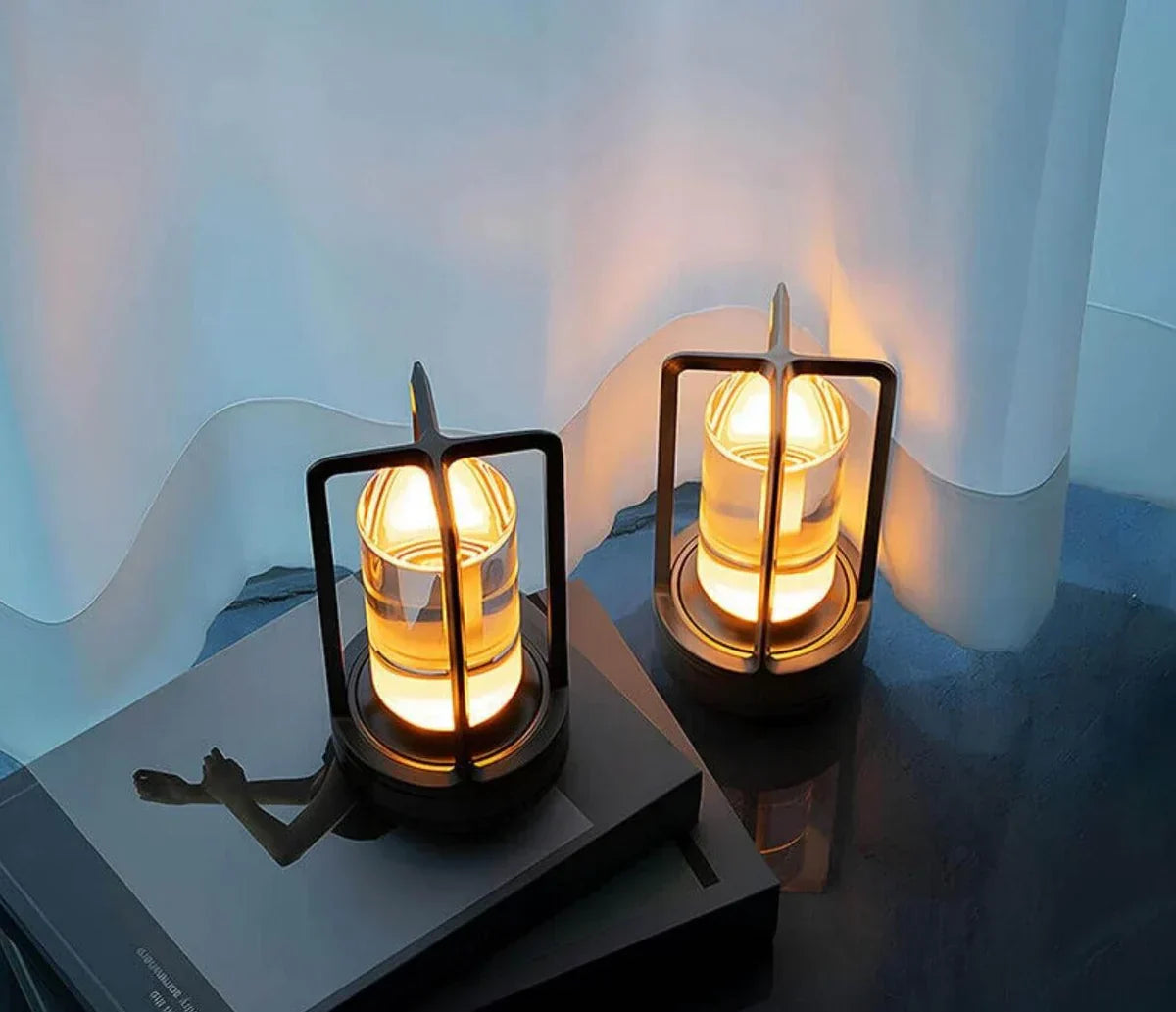 Vattentät och bärbar kristallbordslampa - AuroraGlow | Veska