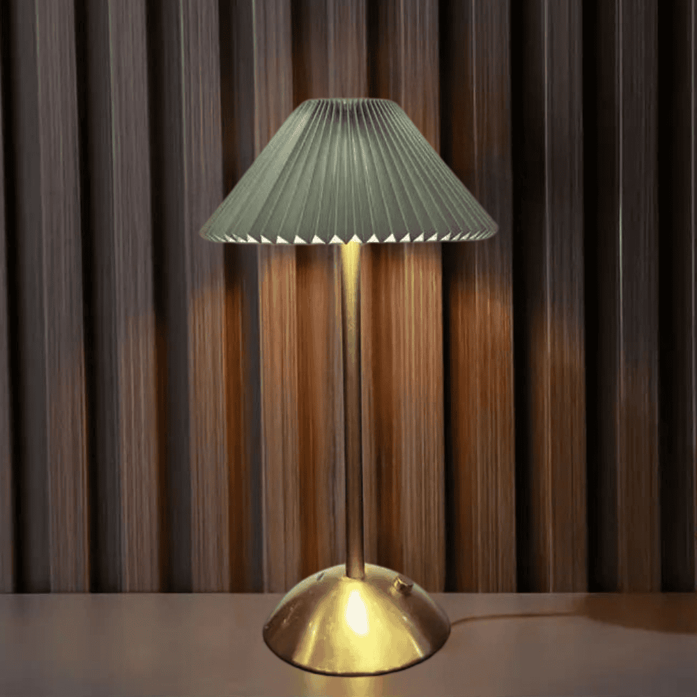 Veska | AuraGlow - Stilren Trådlös Laddningsbar Bordslampa Grön