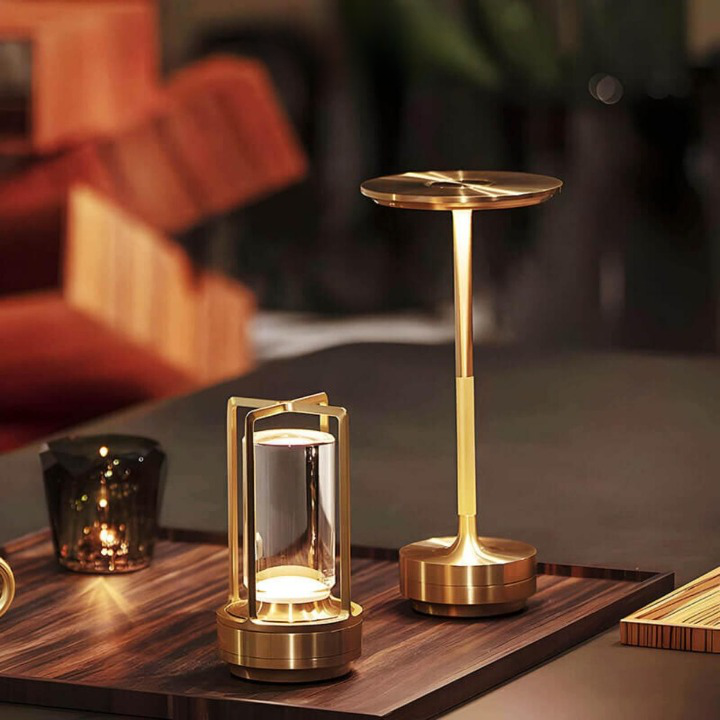 Veska | Auralight Trådlampa i kristallglas med touchkontroll
