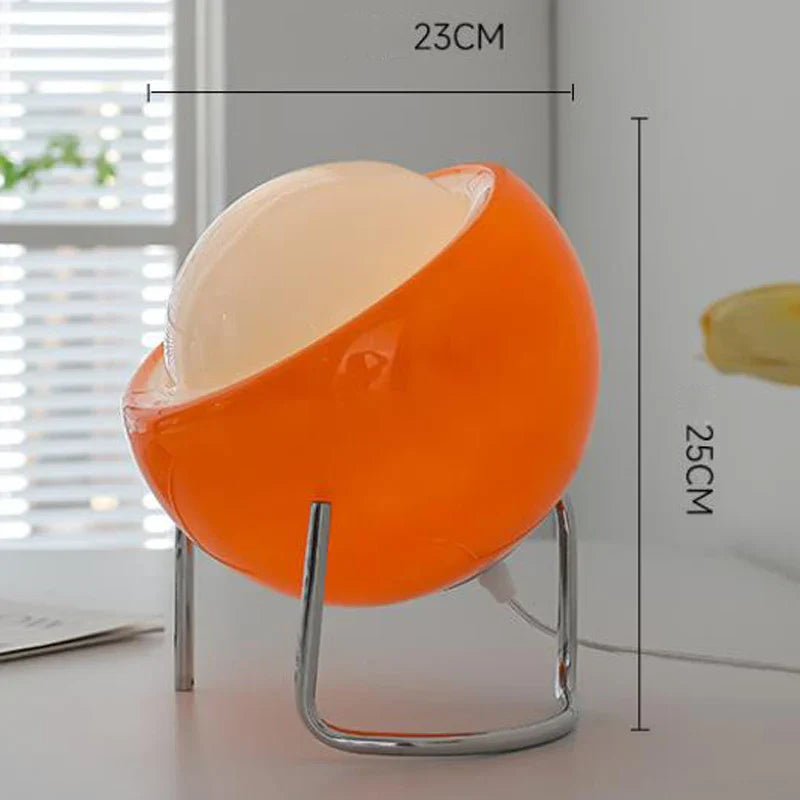 Veska | Aurivio Bordslampa | Glas & Rostfritt Stål | Retro-Nordisk Design | LED Nattlampa Beige/Orange | Ø21×H25 cm