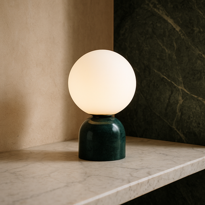 Veska | Bordslampa i modern design för vardagsrum eller sovrum