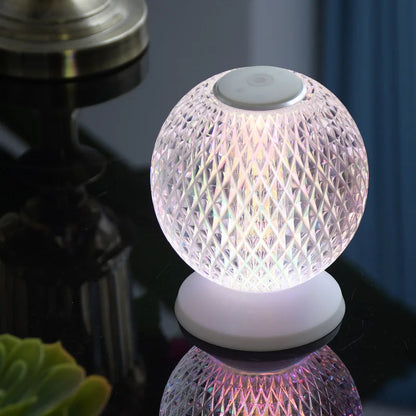 Veska | Chic Crystal Table Lamp – Trådlös Lyx Belysning