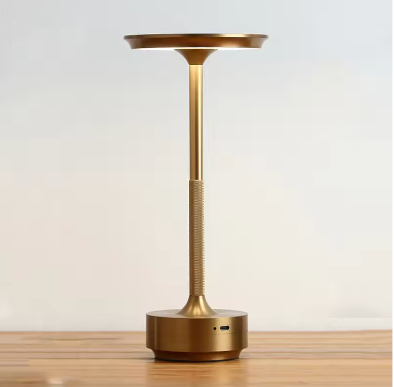 Veska | ClarityGlow Luxe Edition | Trådlös LED Bordslampa Champagne Guld