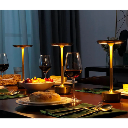 Veska | ClarityGlow Luxe Edition | Trådlös LED Bordslampa