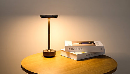 Veska | ClarityGlow Luxe Edition | Trådlös LED Bordslampa
