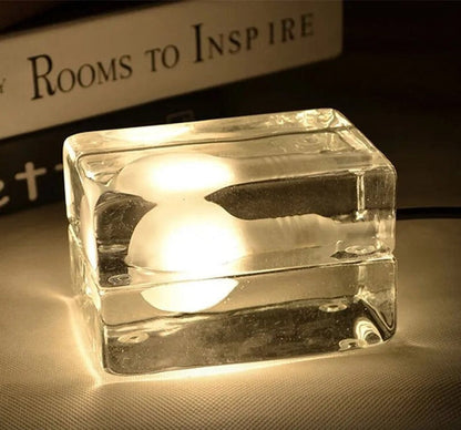 Veska | Clarylume Glas Bords-lampa | Bländningsfritt LED-ljus | Kristallklart Design | För Sovrum, Kontor & Vardagsrum Svart