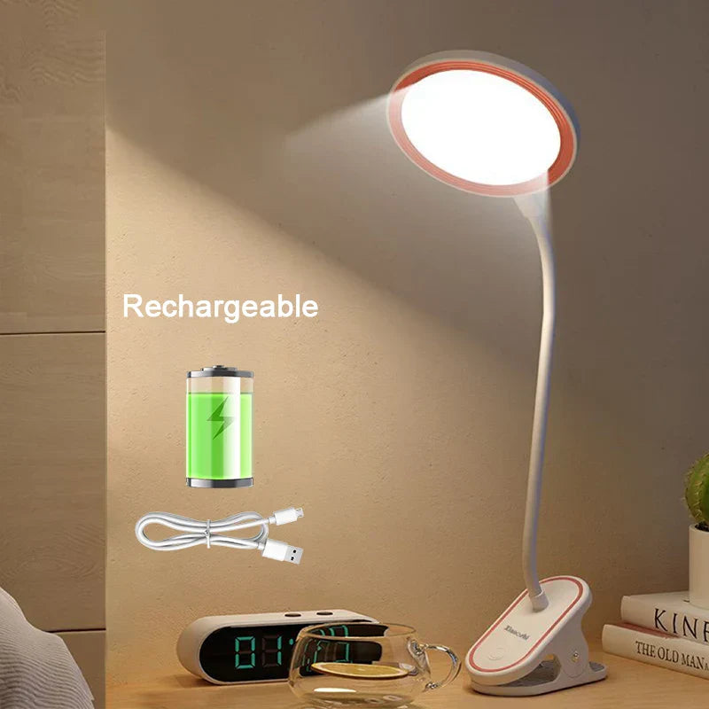 Veska | ClipLuma LED Bordslampa | USB Återuppladdningsbar | 3 Ljusstyrkenivåer | Ögonvänlig | Med Klämmontering Rosa