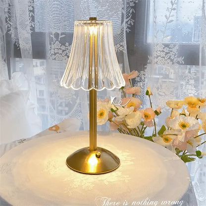 Veska | Cristalglow - Chic Trådlampa med Elegant Krist декорация