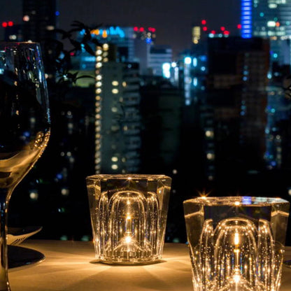 Veska | Crystal Table Lamp VÉLORIA | Diamond Look & 360° Light Play | Wireless & USB Rechargeable | Up to 12 hrs. Light Duration