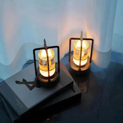 Veska | Elegant Crystal Table Lamp