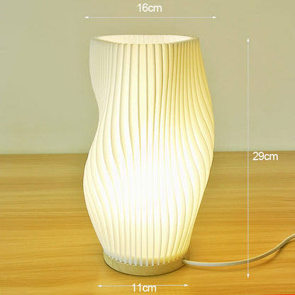 Veska | Frenchlight Bordslampa - Elegant Plisserad Bordslampa i Fransk Kräm för Atmosfäriska Utrymmen En stor