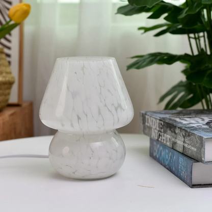 Veska | Glad Svamp Bordslampa Vit