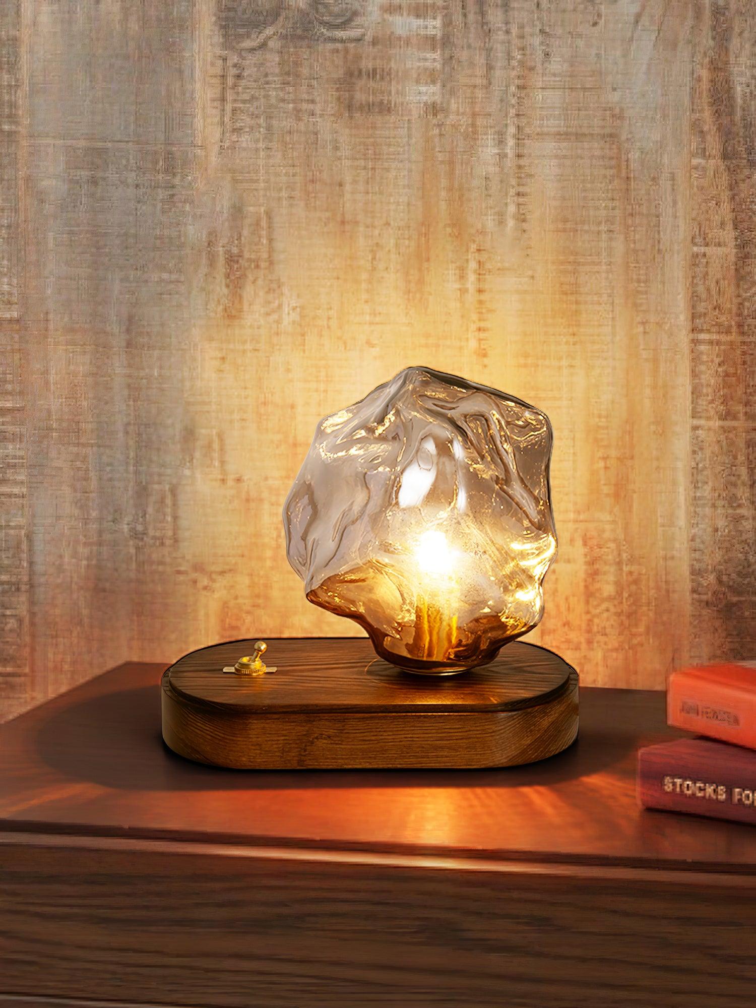 Veska | GlowCraft Bordslampa - Elegant trådlös bordslampa med rörelsesensor