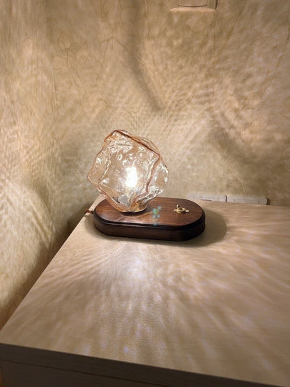 Veska | GlowCraft Bordslampa - Elegant trådlös bordslampa med rörelsesensor