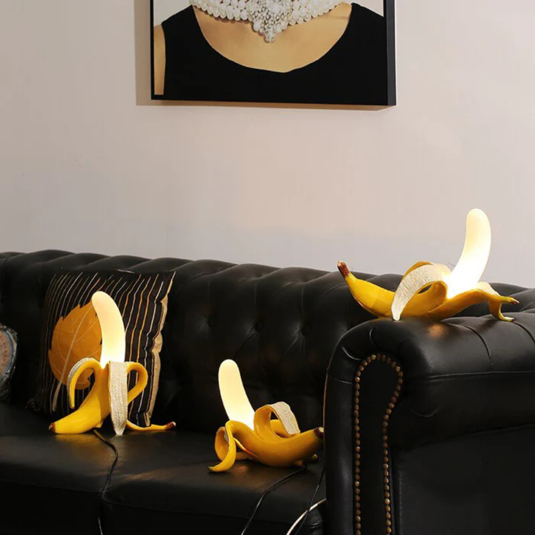 Veska | Golden Banana LED Bordslampa