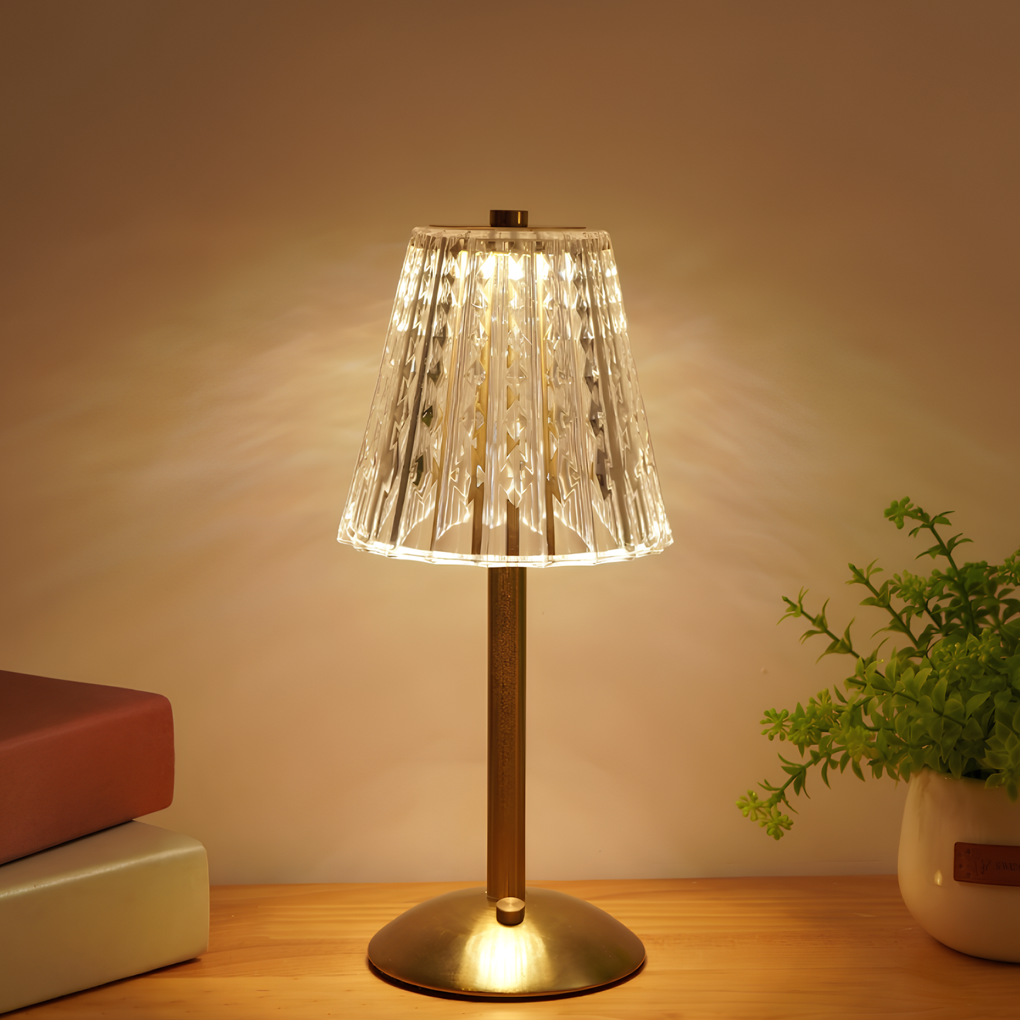 Veska | Gyllene Kristall Bordslampa