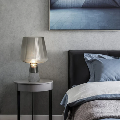 Veska | Industriell Bordslampa