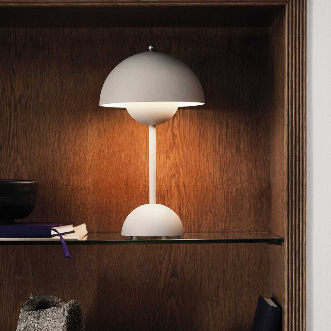 Veska | LED Bordslykta Ambient Belysning Modern Interiör
