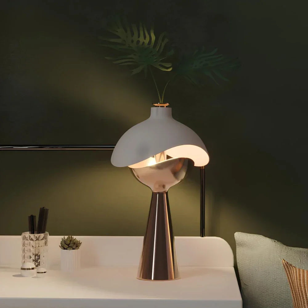 Veska | LumiDome Skulpterad Bordslampa Guld