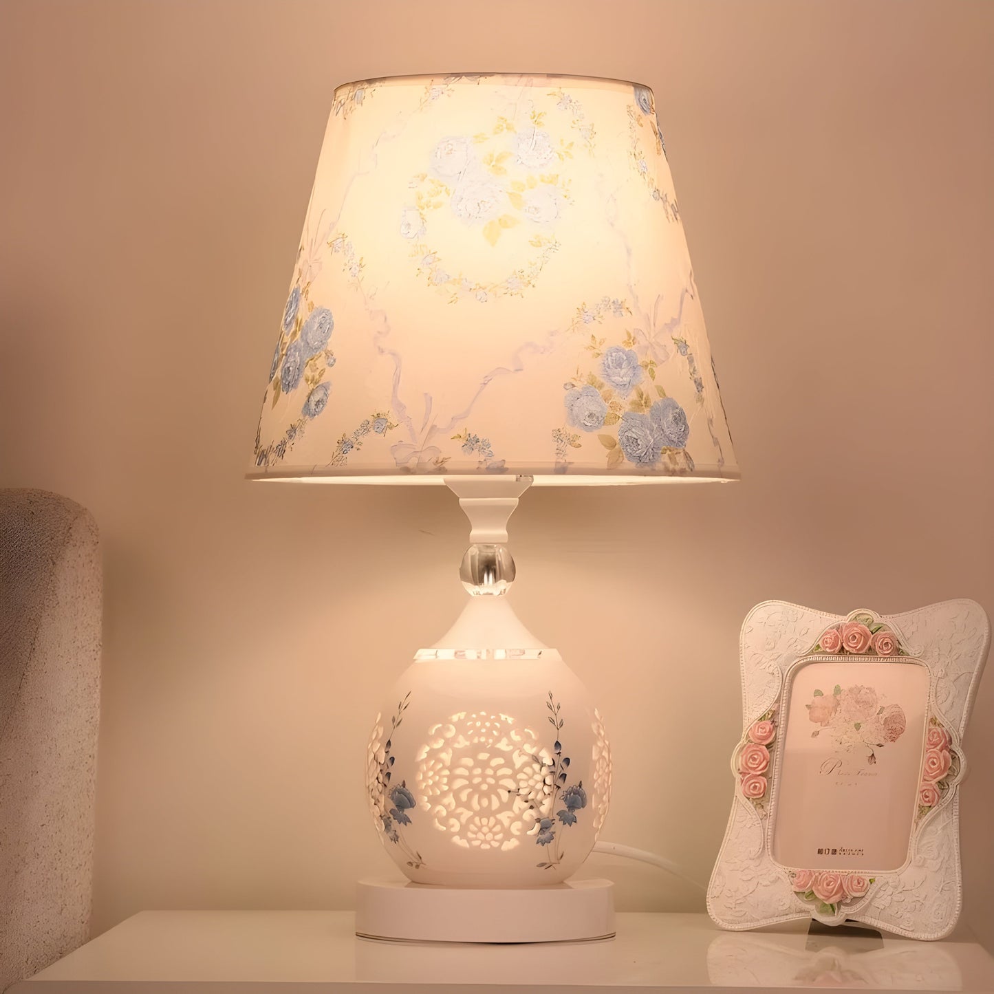 Veska | Lustrelia Crystal Optic Table Lamp | LED-belysning & Touch-funktion | Elegant Ljusspel | 220V | Plast
