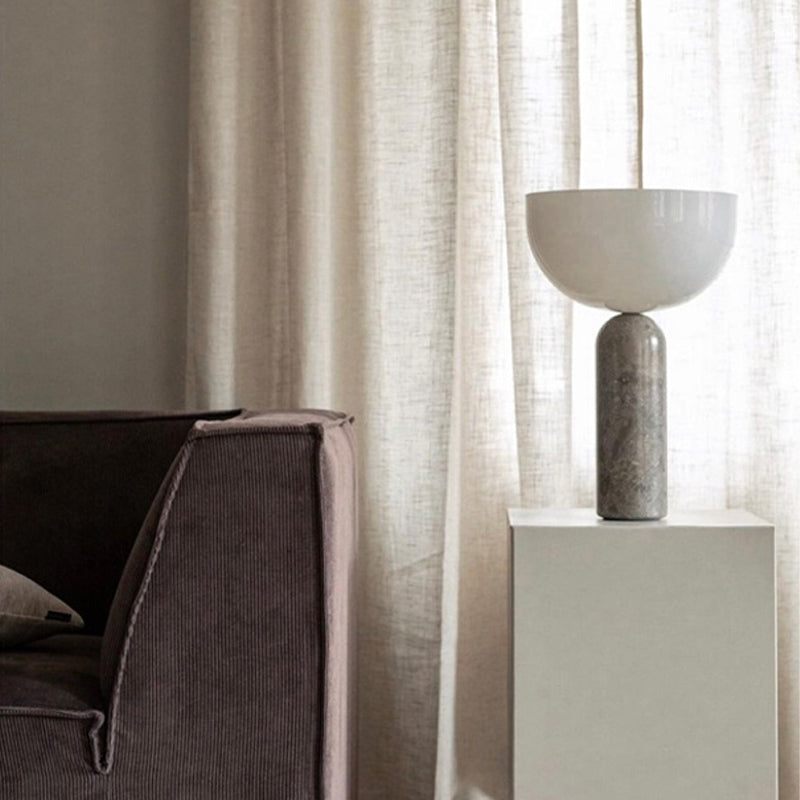 Veska | MarbleLuxe Lampa - Lyxig Marmor Bordslampa med Gyldna Accenter