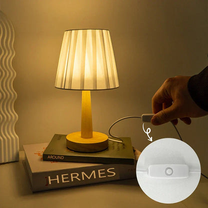 Veska | Modern Dimmable LED Bordslampa - för Sovrum och Vardagsrum