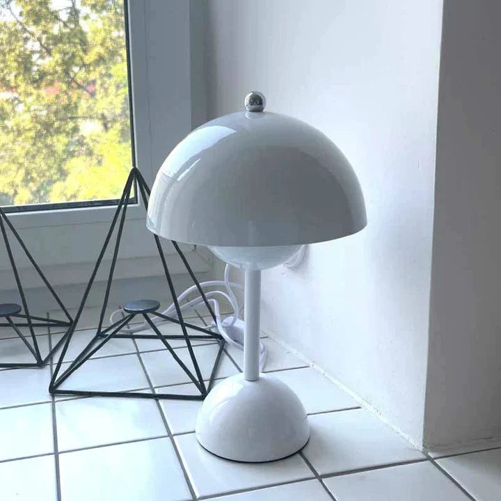 Veska | Modern Nordisk Bordlamp Lyxig Design
