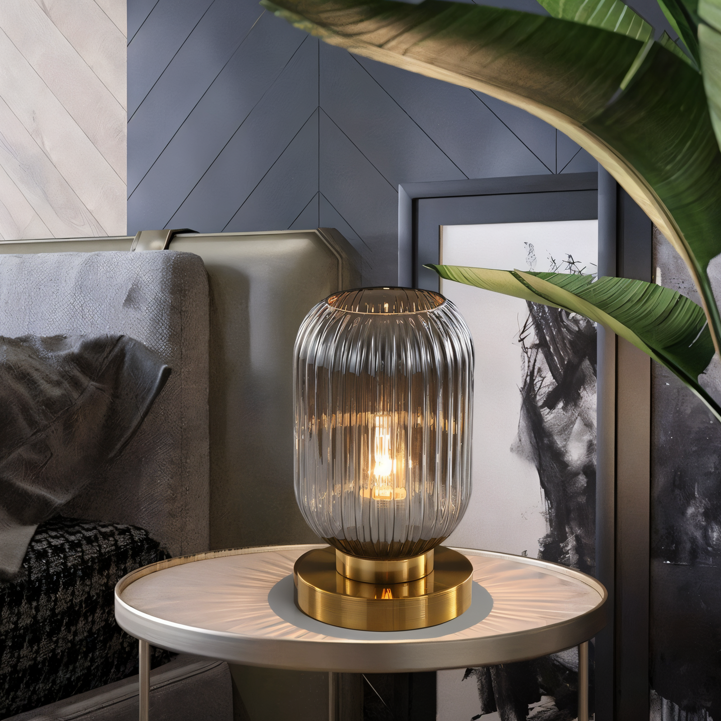 Veska | Nordic Table Lamp with Ribbed Glass