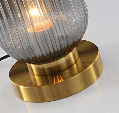 Veska | Nordic Table Lamp with Ribbed Glass