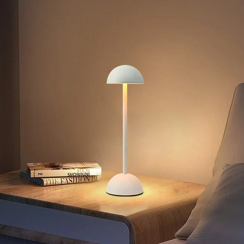 Veska | Nordisk Minimalistisk Bordslampa